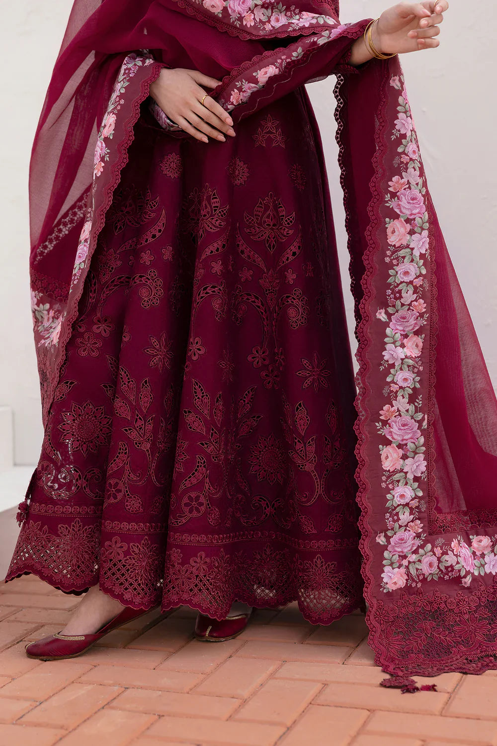 EMBROIDERED LAWN EL-D05